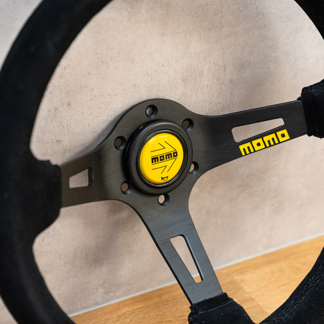 Momo R2 Style Steering Wheel - 350mm - Image 4