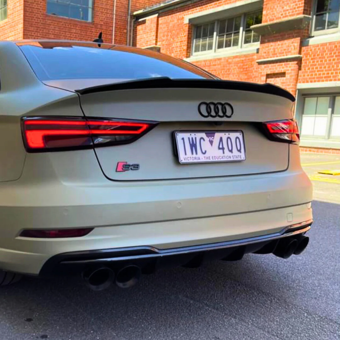 Audi Black Rear Boot Emblem (A3/A4/A5) - Image 4